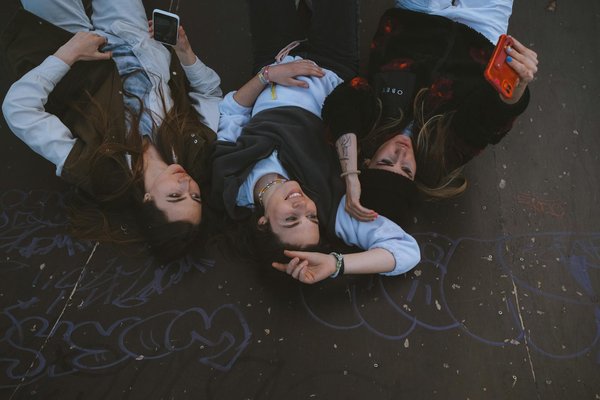 Revamping the Classic Fisherman's Sweater: A Chic Urban Fashion Revolution